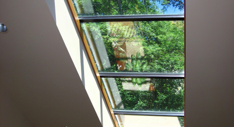 Fixed Structural Glass Skylight with Horizontal Bars